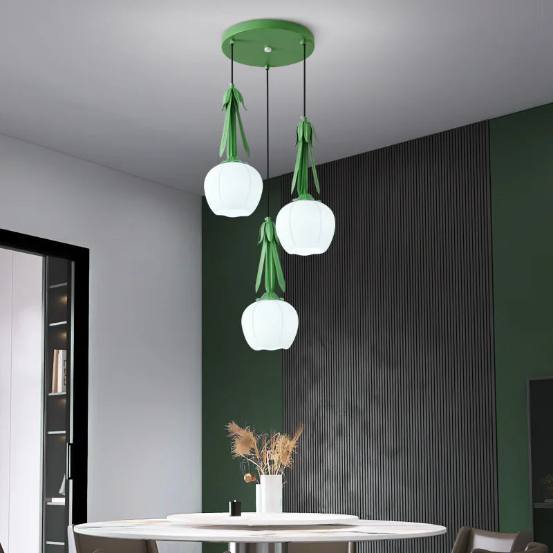 lustre art déco en verre avec abat-jour floral suspendu - vue 4 sur 11
