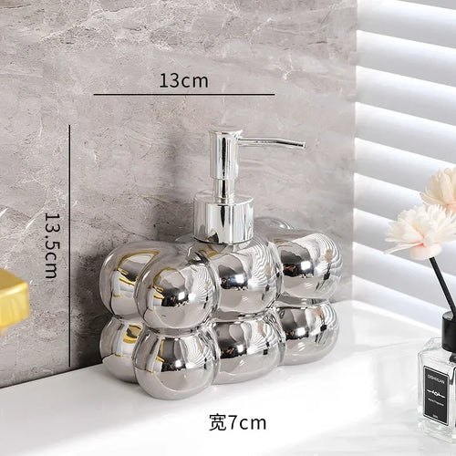 ensemble de décoration luxe en céramique pour salle de bain - vue 16 sur 18