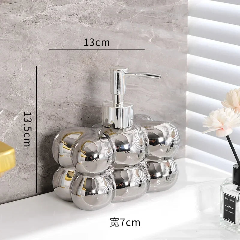 ensemble de décoration luxe en céramique pour salle de bain - vue 15 sur 18
