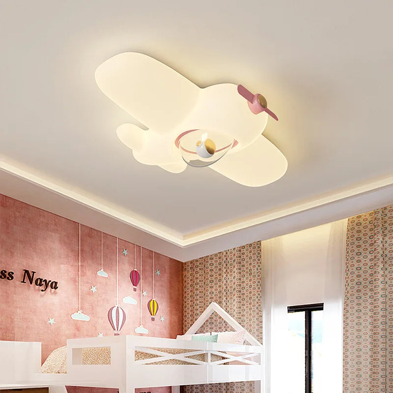 plafonnier avion mignon pour chambre d'enfant moderne et minimaliste - vue 2 sur 10
