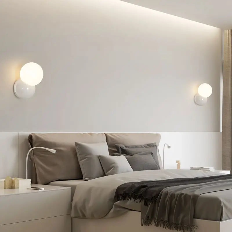 Applique murale boule ronde nordique pour éclairage de chambre à coucher crème blanc jaune lampe de chevet salon allée couloir hôtel escalier - vue 6 sur 9