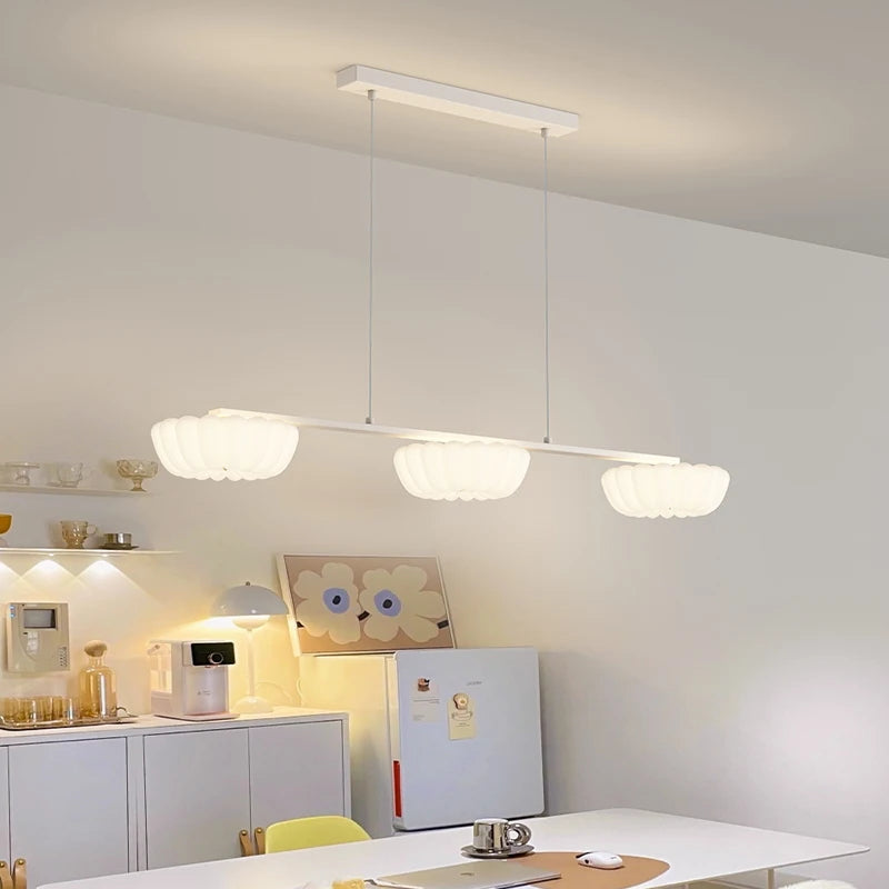 lustre romantique pour mariage avec lampe salon en cloche - vue 7 sur 11