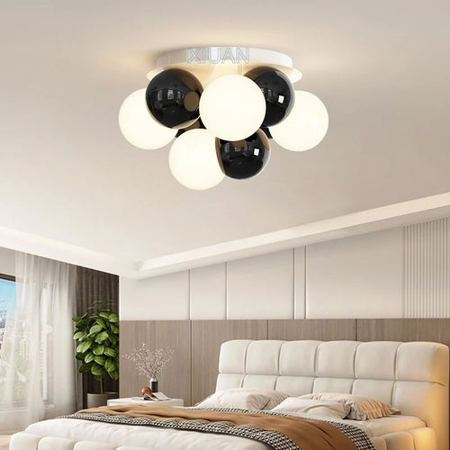 lustre nordique bulle ronde led pour chambre d'enfant - vue 3 sur 9