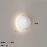 mini lampe led murale en métal pour ambiance hôtelière