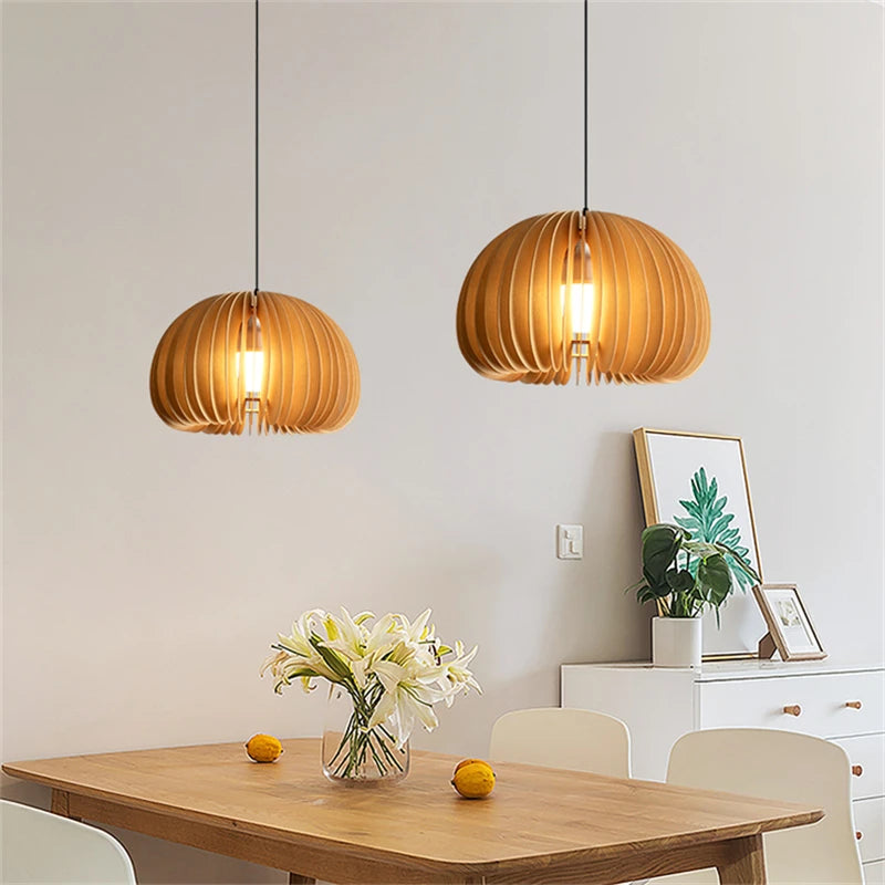 suspension moderne en bois en forme de citrouille artisanale pour décoration - vue 3 sur 19