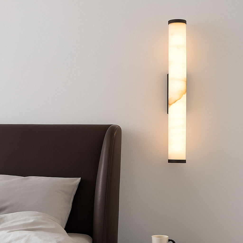applique murale cylindrique en marbre naturel et laiton - vue 2 sur 12