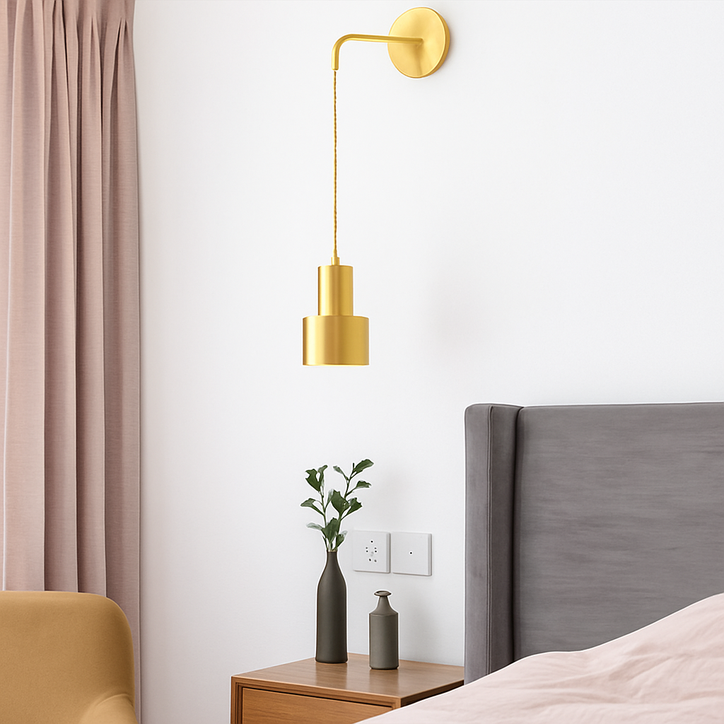 Applique murale dorée avec lampe suspendue - vue 6 sur 6