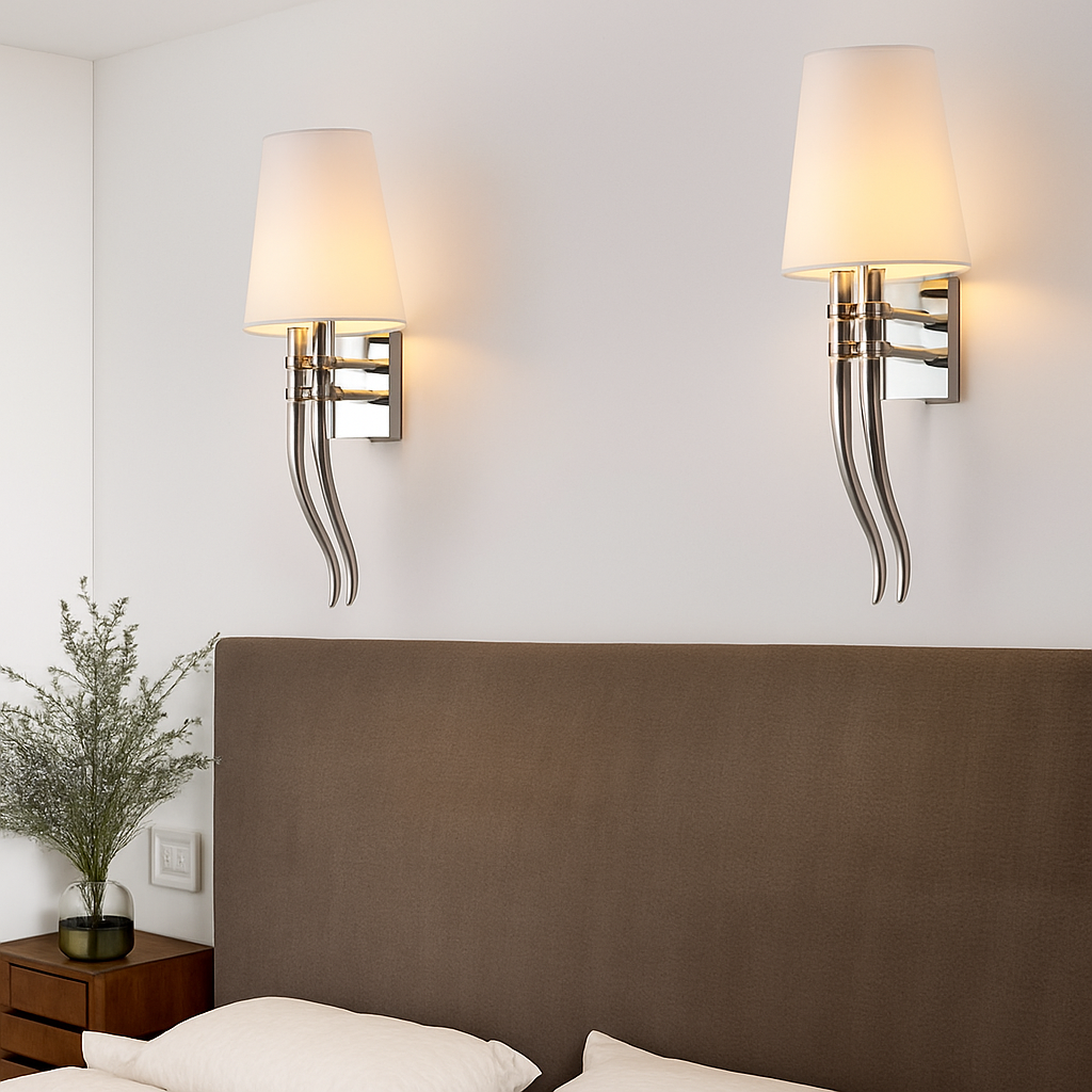Applique murale LED chromée avec abat-jour Hotel