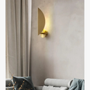 applique-murale-led-cuivre-moderne-2.png