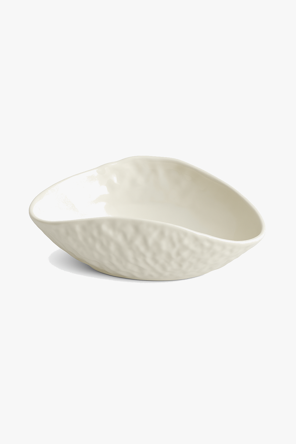 Textured ceramic plate with irregular wavy shape restaurant style