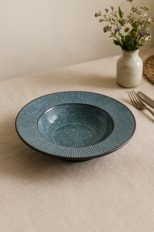 Assiette creuse céramique style chapeau paille japonais rayures