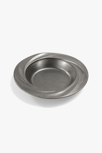 assiette inox style retro restaurant plat salade dessert