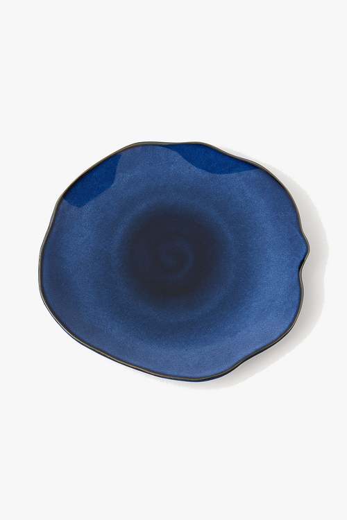 assiette-plate-ceramique-japonaise-forme-coquille-irreguliere-0.png
