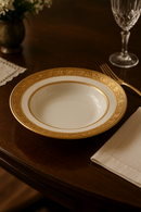 Assiette porcelaine style palais relief steak décor européen