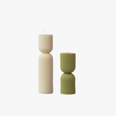 bougies-parfum-es-artisanales-avec-colonnes-ray-es-et-carillons-oliens-2.png