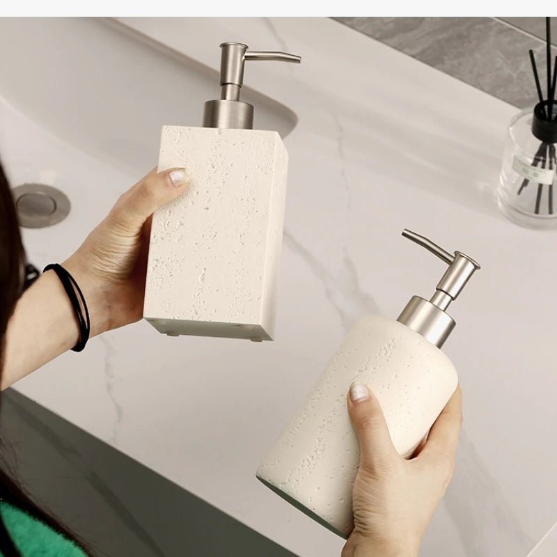 bouteille distributrice de désinfectant haut de gamme pour les mains