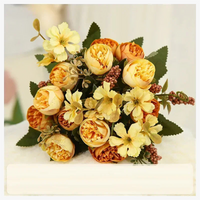 décoration de mariage fleurs artificielles en soie et plantes vertes