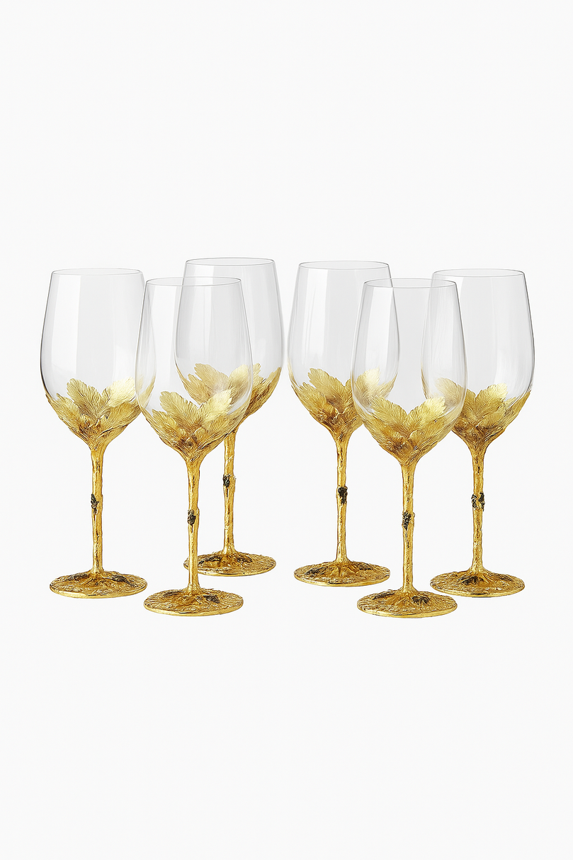 Ensemble verres vin cristal émaillé motifs décoratifs élégant