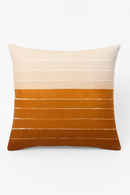 housse de coussin carrée motif géométrique marron élégant