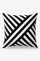 housse de coussin géométrique noir et blanc pour déco intérieure