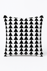 housse de coussin moderne noir et blanc motif géométrique décoratif