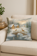 housse de coussin père noël et chalet en hiver