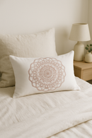 housse de coussin rose à motif géométrique décoratif pour la maison