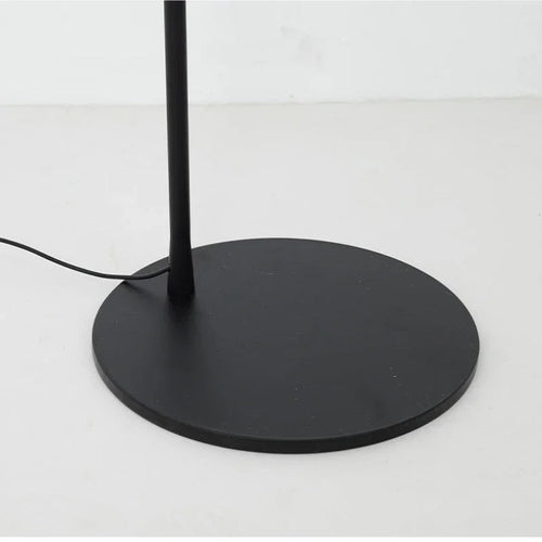 lampadaire-design-style-italien-3.png