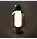 lampe-poser-moderne-avec-chargement-usb-et-design-minimaliste-7.png