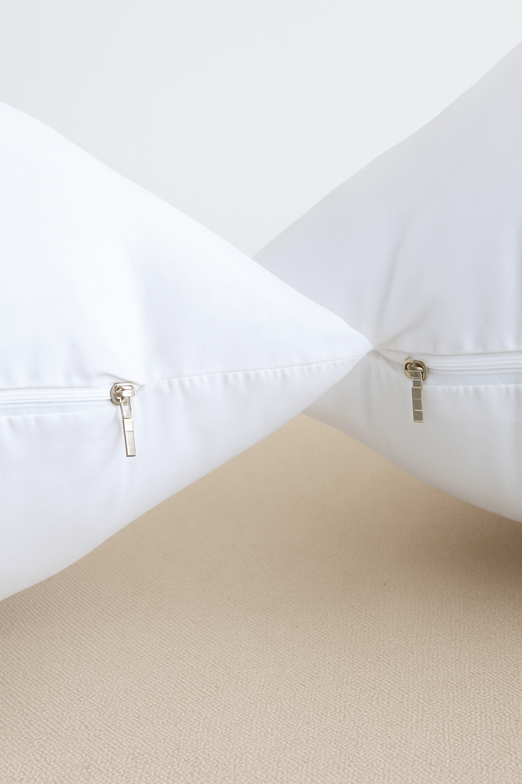 lot de housses de coussin blanches douces confortables 45x45 cm - vue 4 sur 5