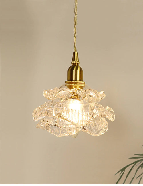 lustre-en-verre-romantique-vintage-pour-un-clairage-l-gant-0.png