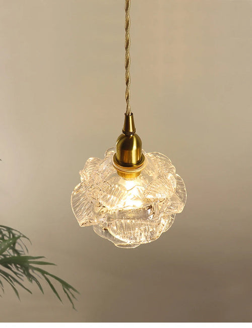 lustre-en-verre-romantique-vintage-pour-un-clairage-l-gant-1.png