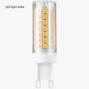 lustre-moderne-en-bois-et-verre-laiteux-pour-espaces-contemporains-8.png