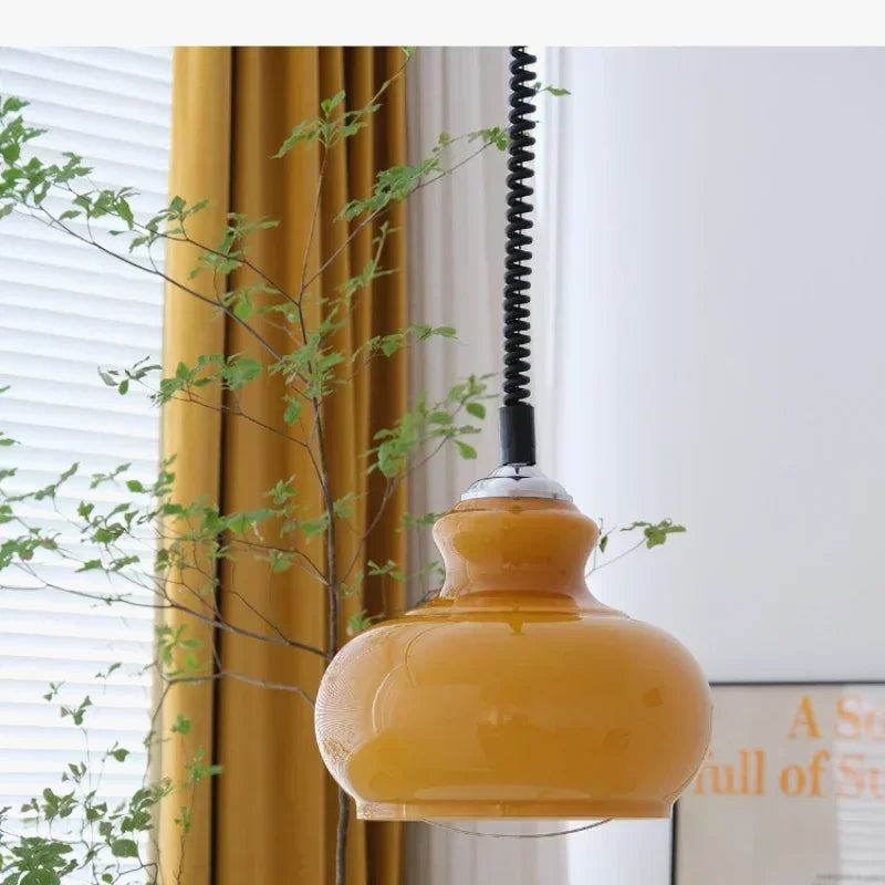 lustre-nordique-en-verre-design-color-pour-restaurant-et-bar-6.png