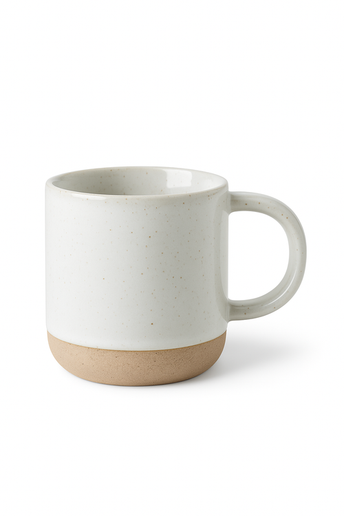 Mug ceramique mouchetee design moderne petit format cafe