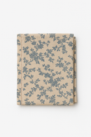 Nappe champetre a motifs floraux style vintage table