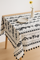 Nappe imprimé pivoines style ins avec pompons décoratifs