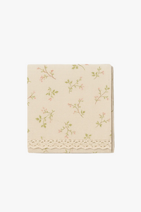 Nappe style champêtre à pompons dentelle motif marguerite