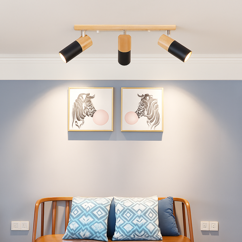plafonnier en bois nordique avec spot rotatif et réglable