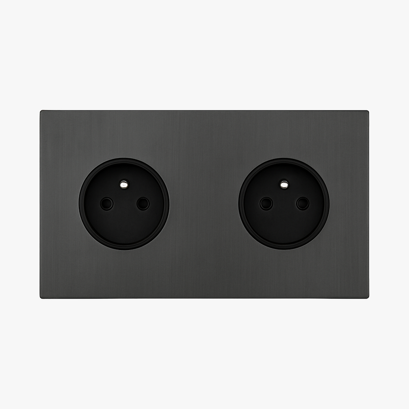prise-lectrique-double-en-acier-gris-bross-0.png