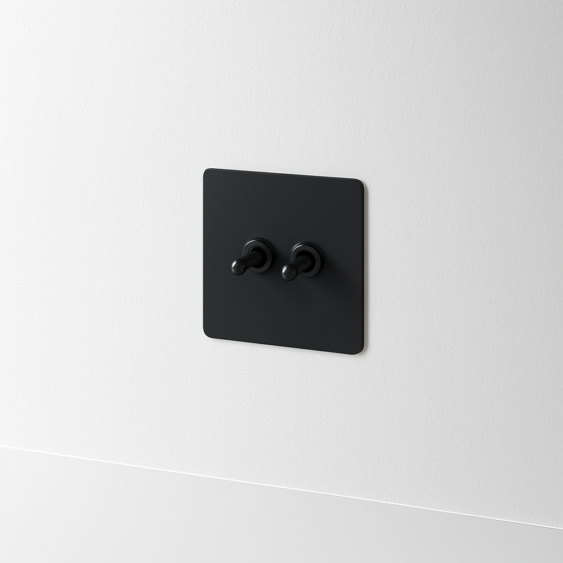 Prise électrique double (Europe) en acier noir mat bords arrondis