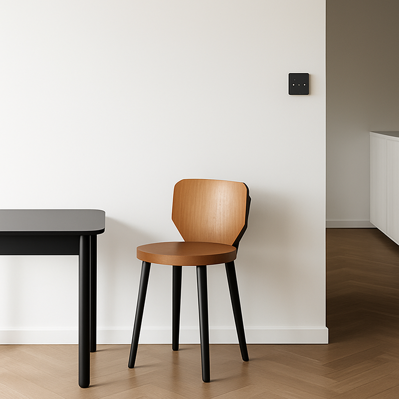 Prise électrique en acier noir mat bords arrondis