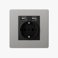 Prise électrique et double USB (Europe) en acier gris clair brossé bords arrondis