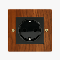 Prise électrique (Europe) en bois et vis dorées
