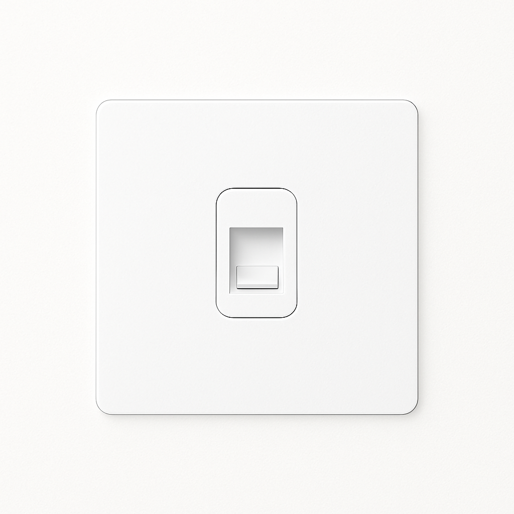 Prise RJ45 en acier blanc mat bords arrondis