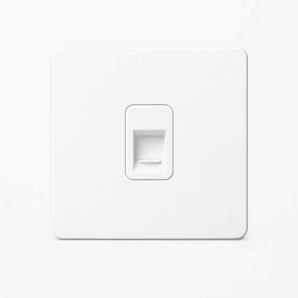 Prise RJ45 en acier blanc mat et bords arrondis