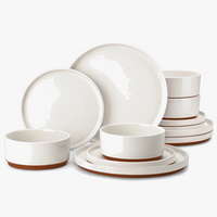 service de table porcelaine relief design moderne élégant