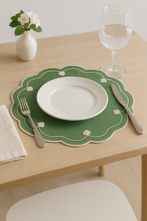 Set de table brodé vintage coton bords ondulés - vue 2 sur 2