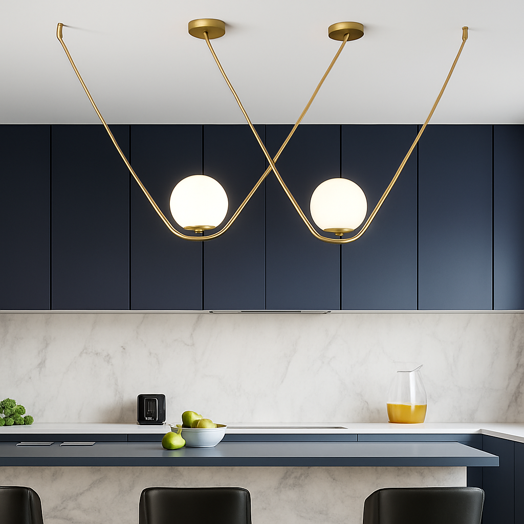 Suspension design boule de verre avec bras doré Arto - vue 4 sur 5