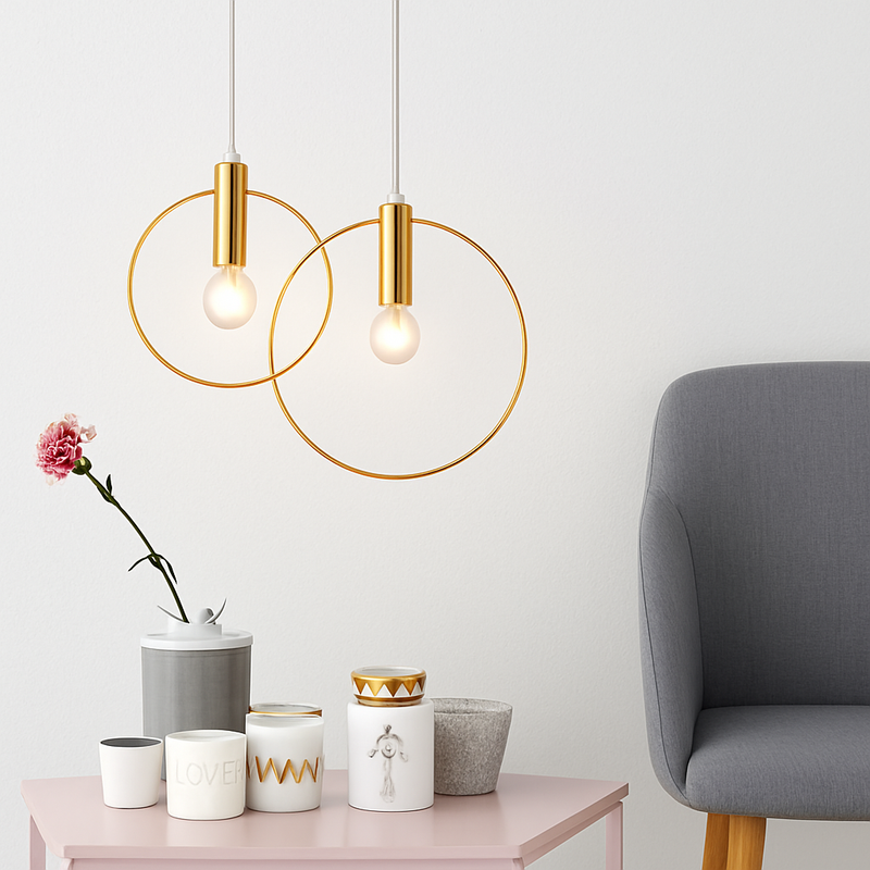Suspension dorée à LED en forme de rond